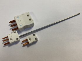 chemise-de-type-pt100-avec-un-connecteur-miniature-3-broches-scaled-4.jpg